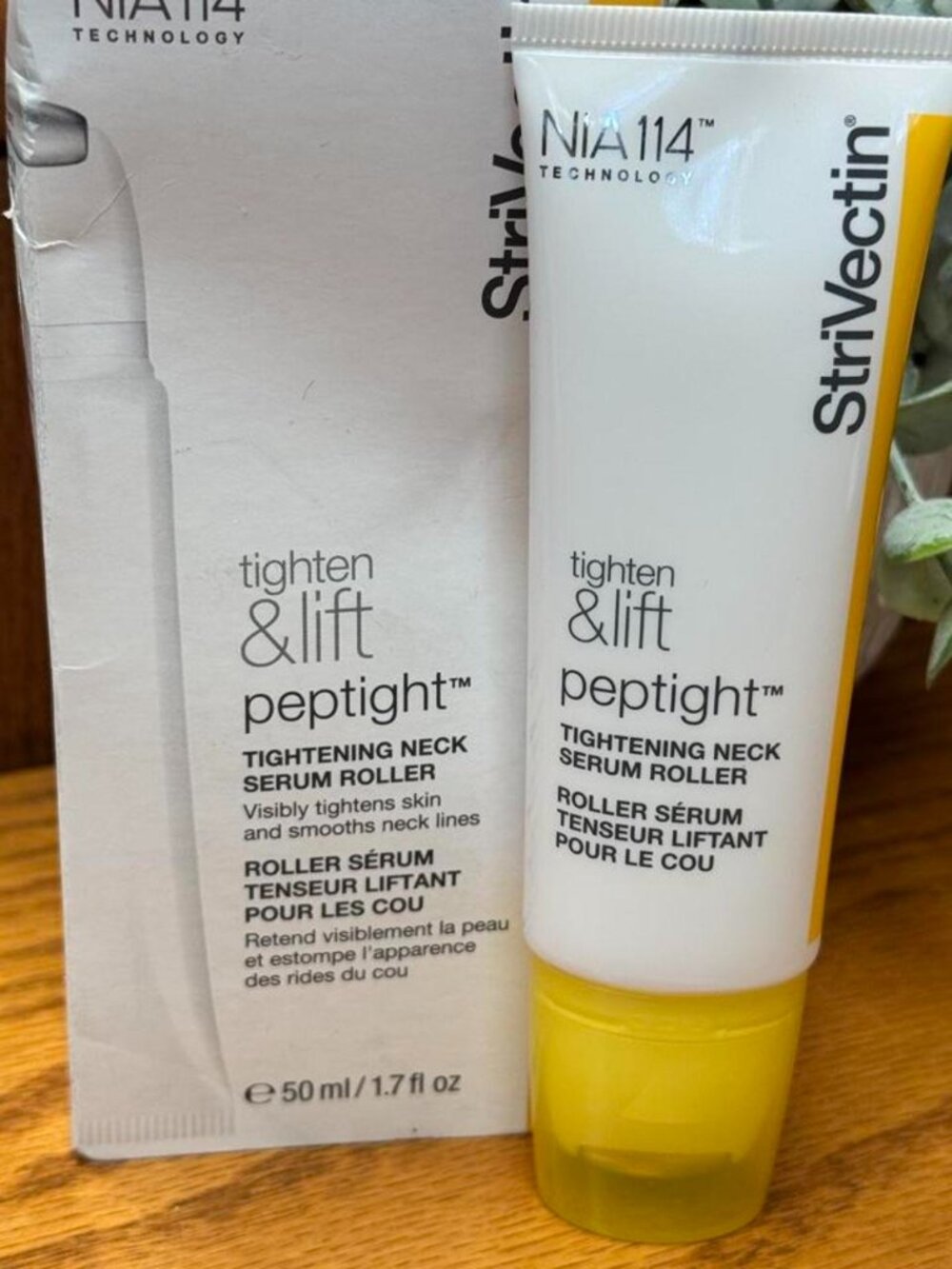 StriVectin Tighten & Lift Peptight Neck Serum Roller